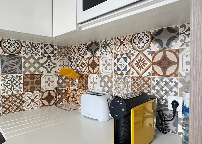 Wave Sun House Nazare