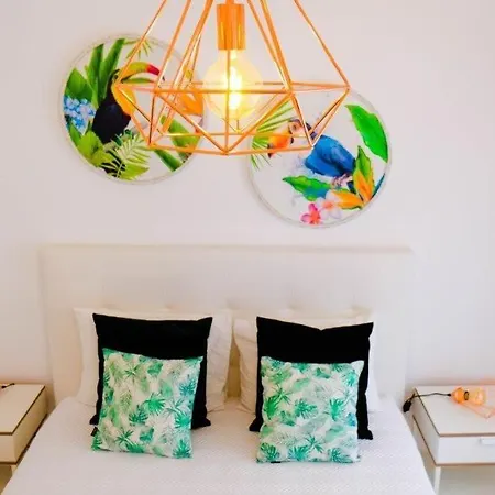 Wave Sun House